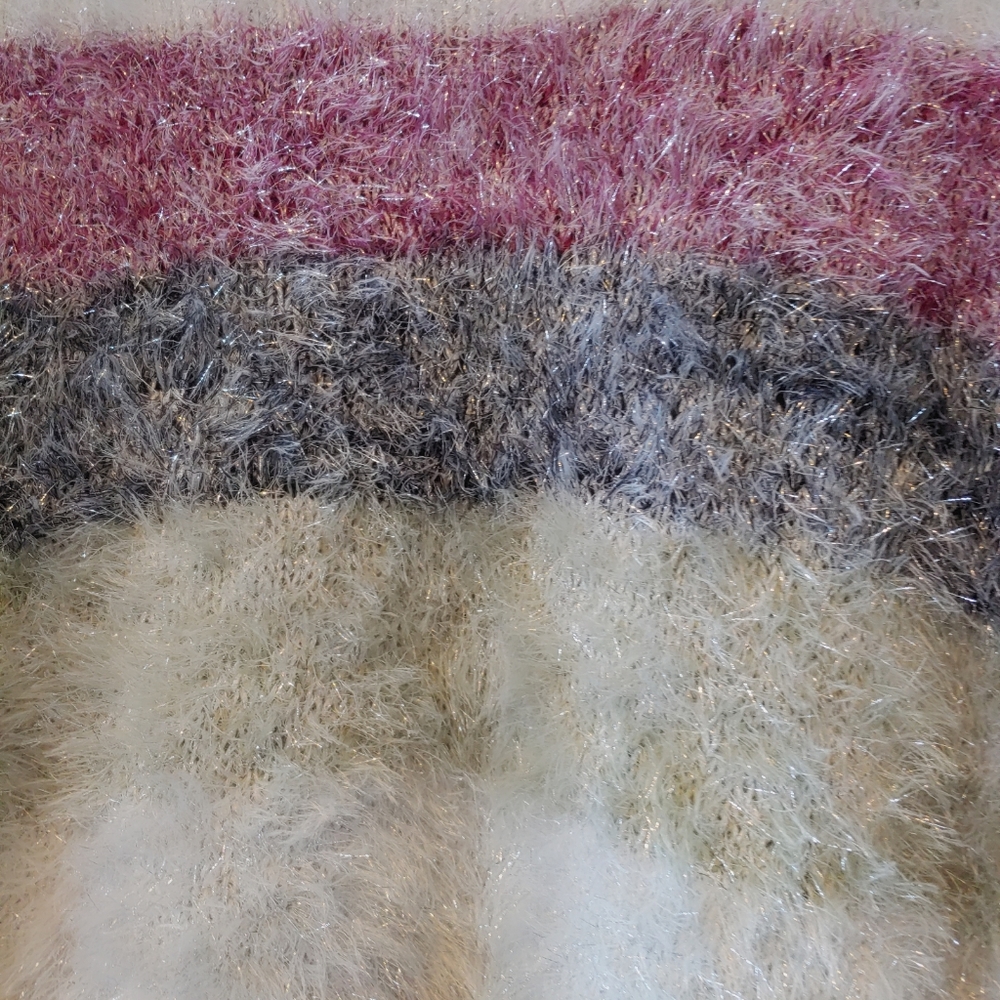 Wild Fable Oversized Fuzzy Tinsel Sweater. - Picture 4 of 10